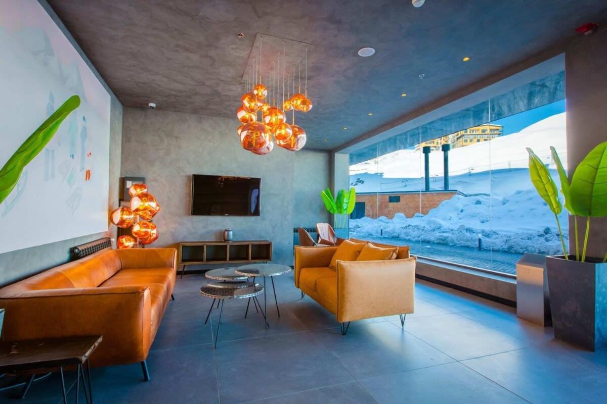 Super Stylish And Cozy 2 Bedroom 4Or6 People Apartment In Key Location In Marshall Gudauri Project Ski Resort Buitenkant foto